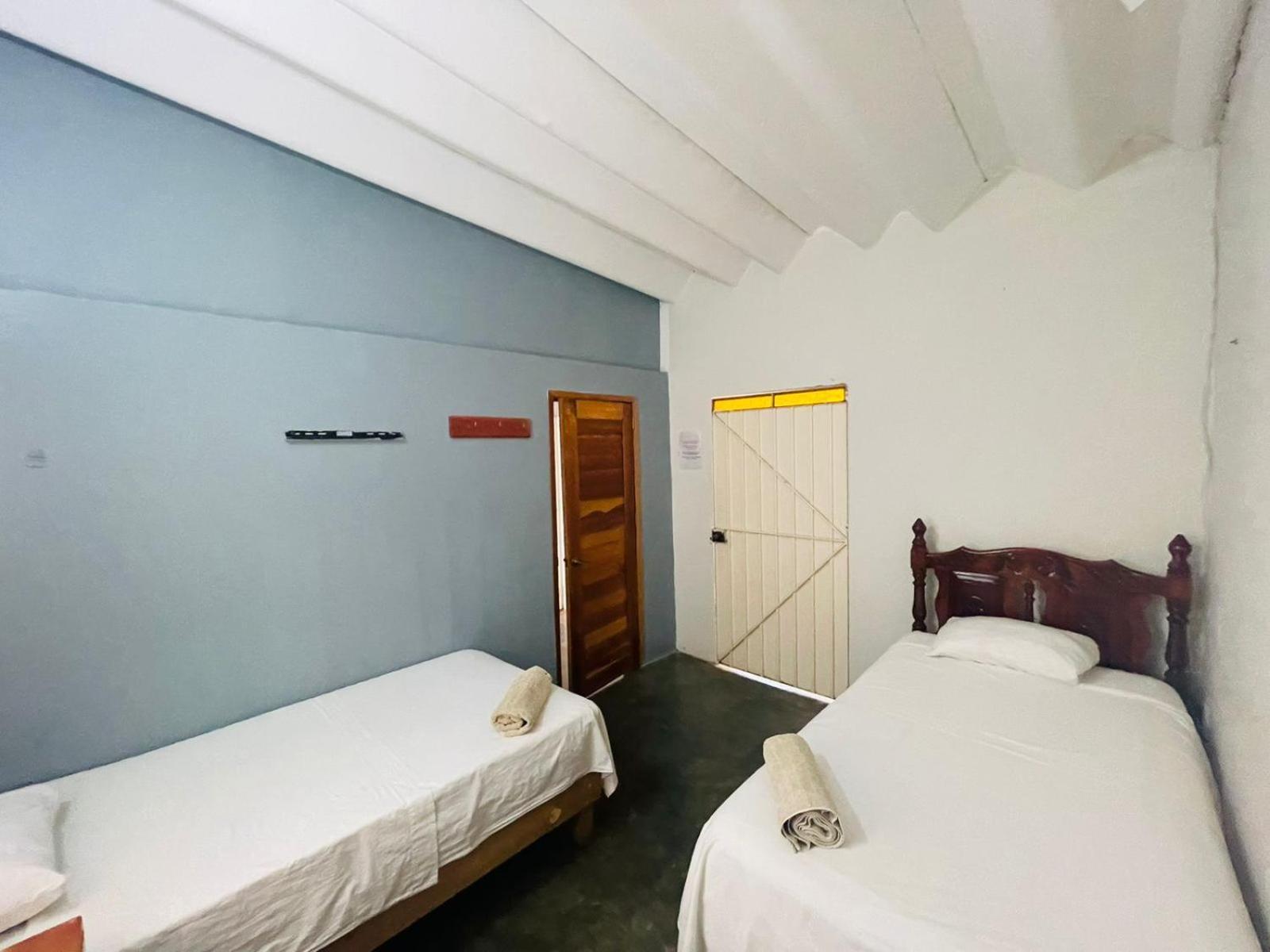 Hotel Casa Sixta A 7Min Del Aeropuerto Internacional Pmx Y 2 Cuadras Terminal Autob Ado Puerto Escondido  Esterno foto